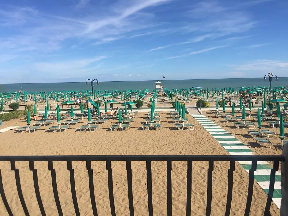 Apartment Residence El Palmar Da Colla Lido di Jesolo Italien